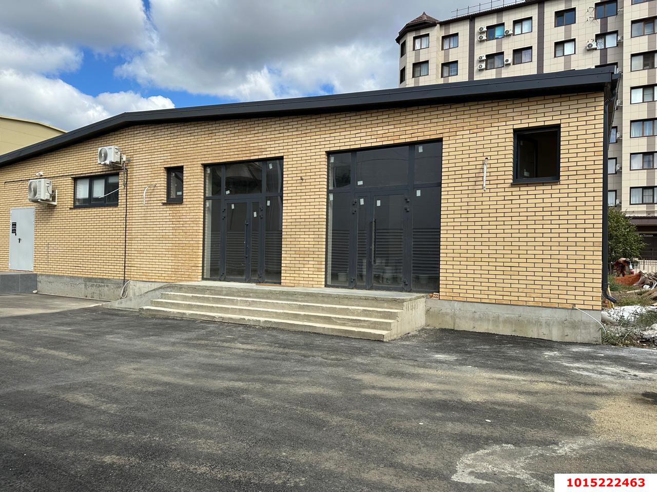 Фото №2: Торговое помещение 220 м² - Новая Адыгея, ул. Тургеневское шоссе, 12В