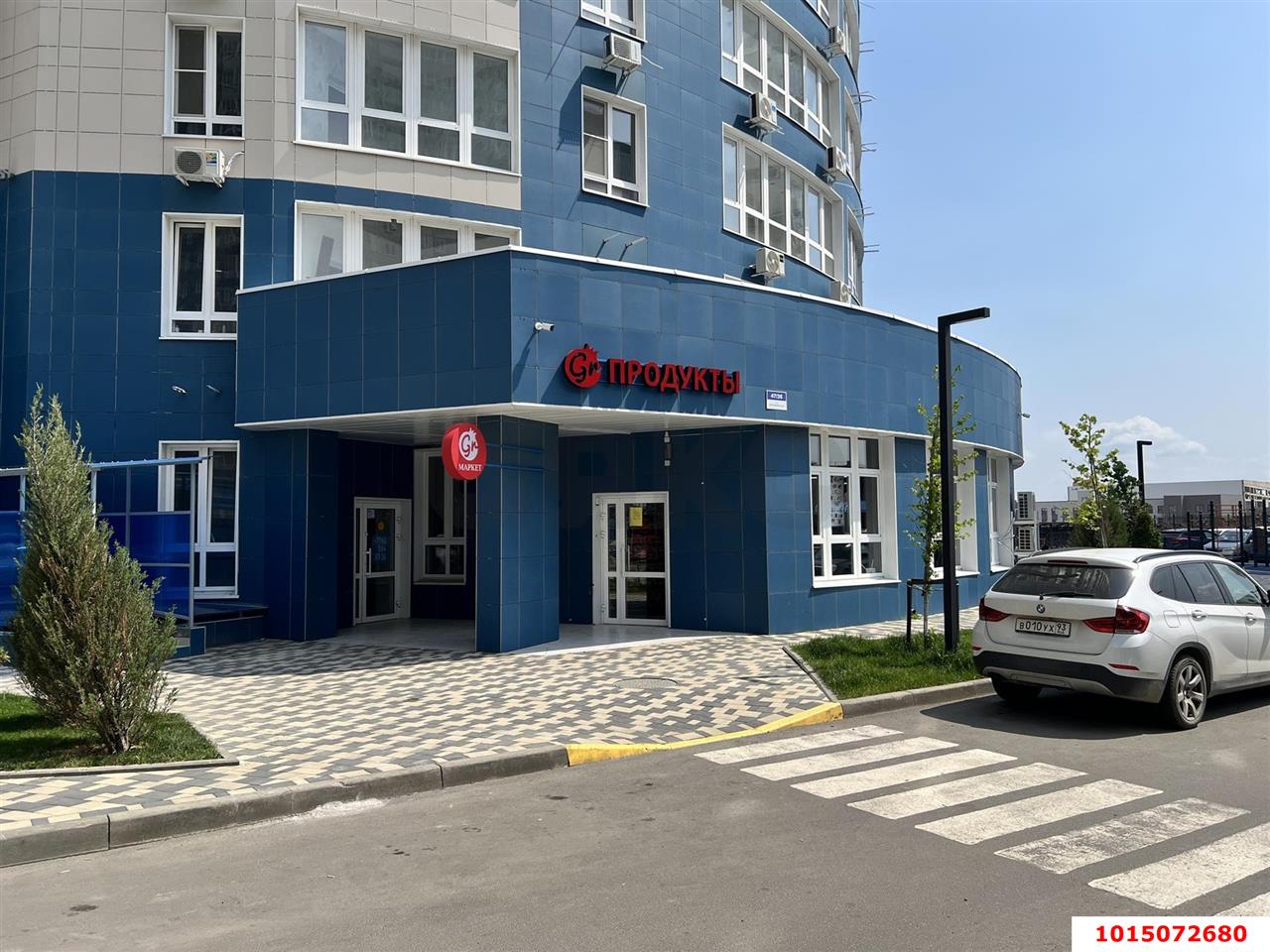 Фото №1: Торговое помещение 89 м² - Краснодар, жилой комплекс Фонтаны, ул. Воронежская, 47/35