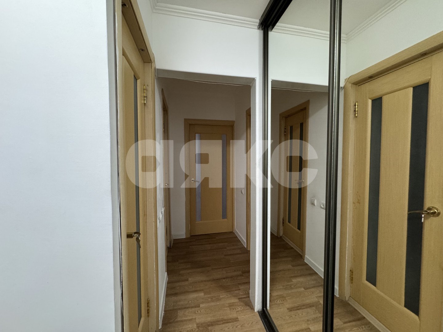 Фото №10: 3-комнатная квартира 60 м² - Нижнекамск, 20-й, ул. Бызова, 9