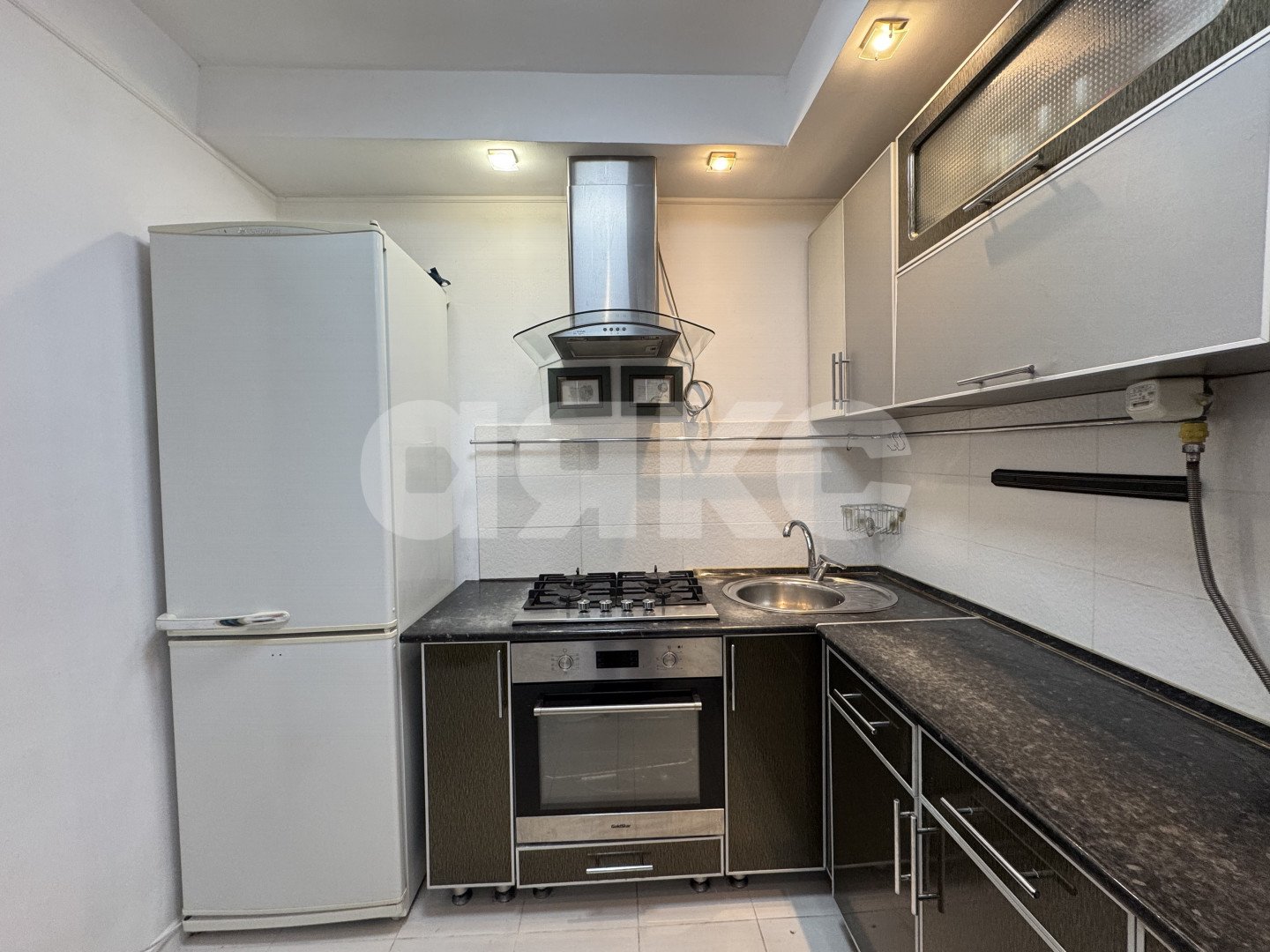 Фото №3: 3-комнатная квартира 60 м² - Нижнекамск, 20-й, ул. Бызова, 9