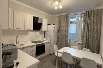 Фото №1: 2-комнатная квартира 46 м² - Краснодар, мкр. ЖК Губернский, ул. им. Героя Яцкова И.В., 9к3