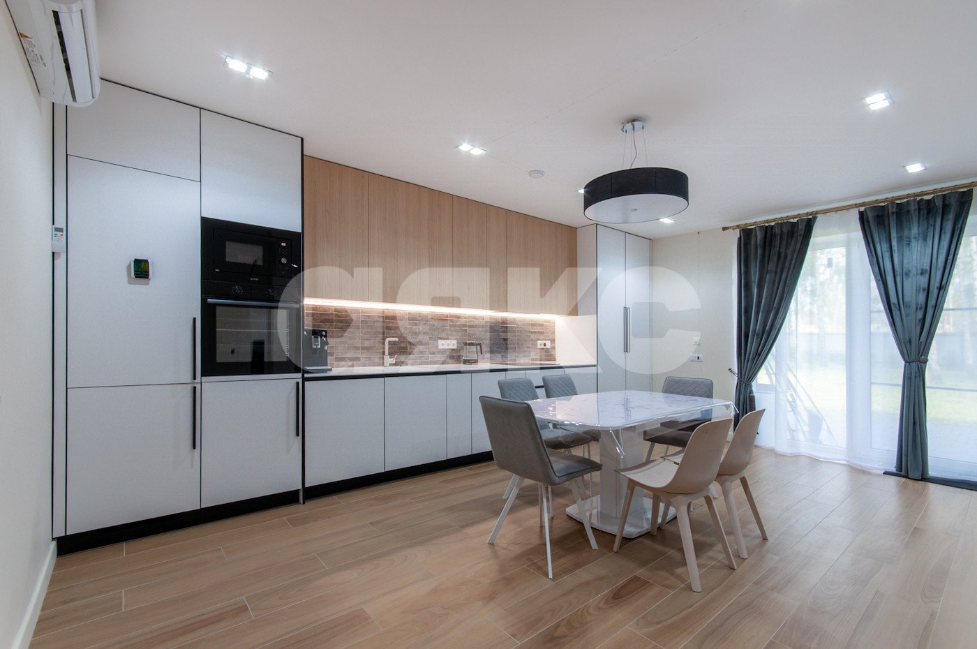 Фото №1: Дом 200 м² + 4 сот. - Козенки, КП Новорижская усадьба-3, 101