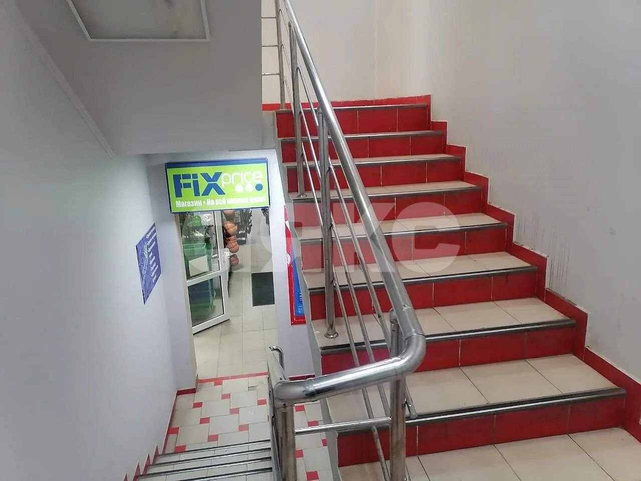 Фото №4: Коммерция 334 м² - Ростов-на-Дону, квартал Нижнегниловской, ул. Тружеников, 15