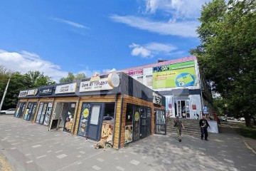 Фото №3: Коммерция 334 м² - Ростов-на-Дону, мкр. квартал Нижнегниловской, ул. Тружеников, 15