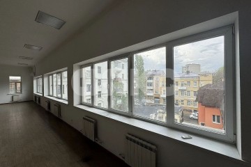 Фото №4: Коммерция 63 м² - Ростов-на-Дону, р. Ленинский, пер. Газетный, 53/55