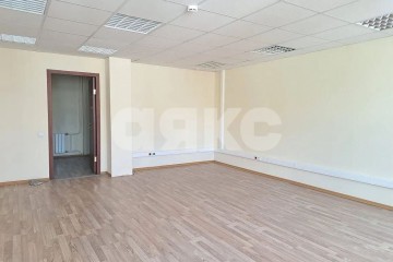 Фото №4: Коммерция 209 м² - Ростов-на-Дону, р. Кировский, ул. Красноармейская, 216