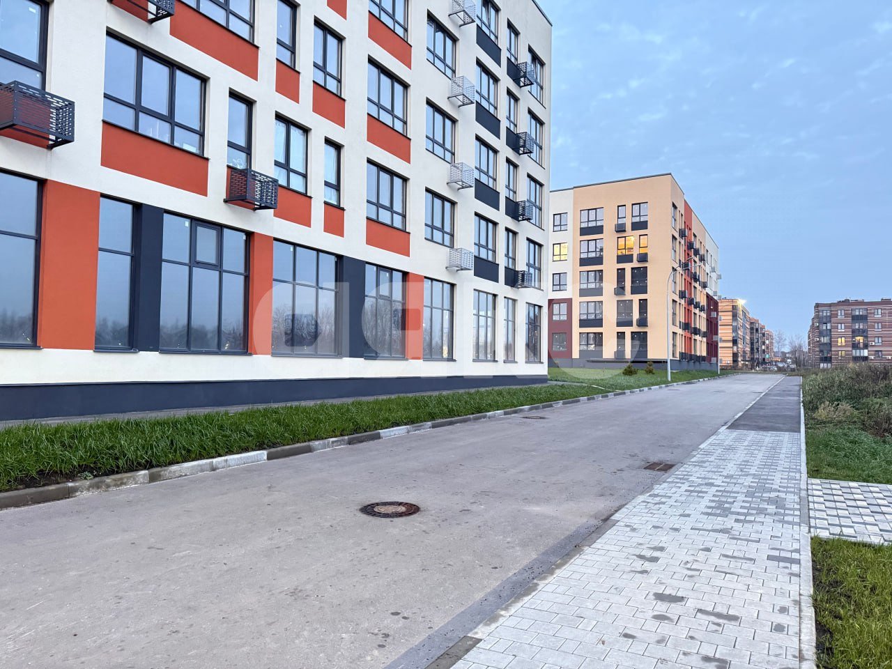 Фото №1: 1-комнатная квартира 36 м² - Молодёжный, ЖК 5 Баллов, ул. Вадима Усова, 37