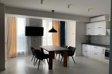 Фото №1: 1-комнатная квартира 52 м² - Краснодар, мкр. жилой комплекс Центральный, ул. Будённого, 129