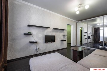 Фото №3: 1-комнатная квартира 39 м² - Краснодар, мкр. Музыкальный, ул. имени Сергея Есенина, 82