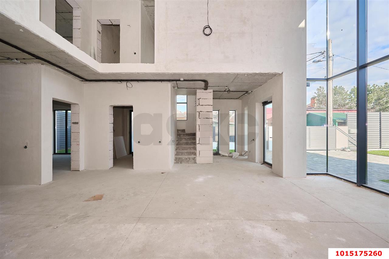 Фото №7: Дом 153 м² + 4 сот. - Краснодар, Западный внутригородской округ, мкр. Центральный, ул. Братьев Игнатовых, 175