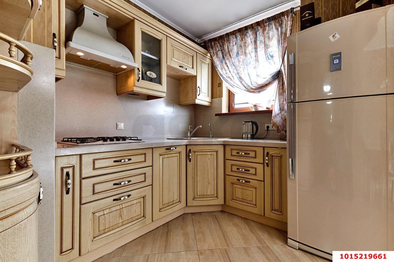 Фото №1: 2-комнатная квартира 64 м² - Краснодар, имени Маршала Жукова, ул. Кореновская, 39