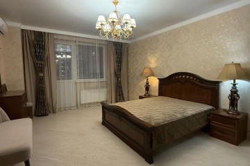 Фото №4: 3-комнатная квартира 94 м² - Краснодар, мкр. Центральный, ул. Будённого, 129