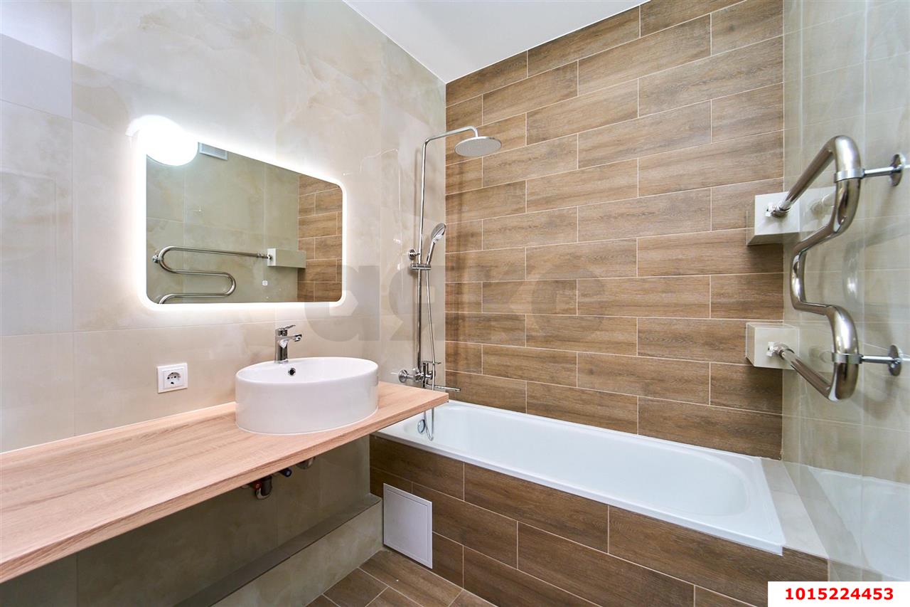 Фото №8: 2-комнатная квартира 65 м² - Краснодар, жилой комплекс Бауинвест, мкр. Прикубанский внутригородской округ, ул. имени 40-летия Победы, 184к2