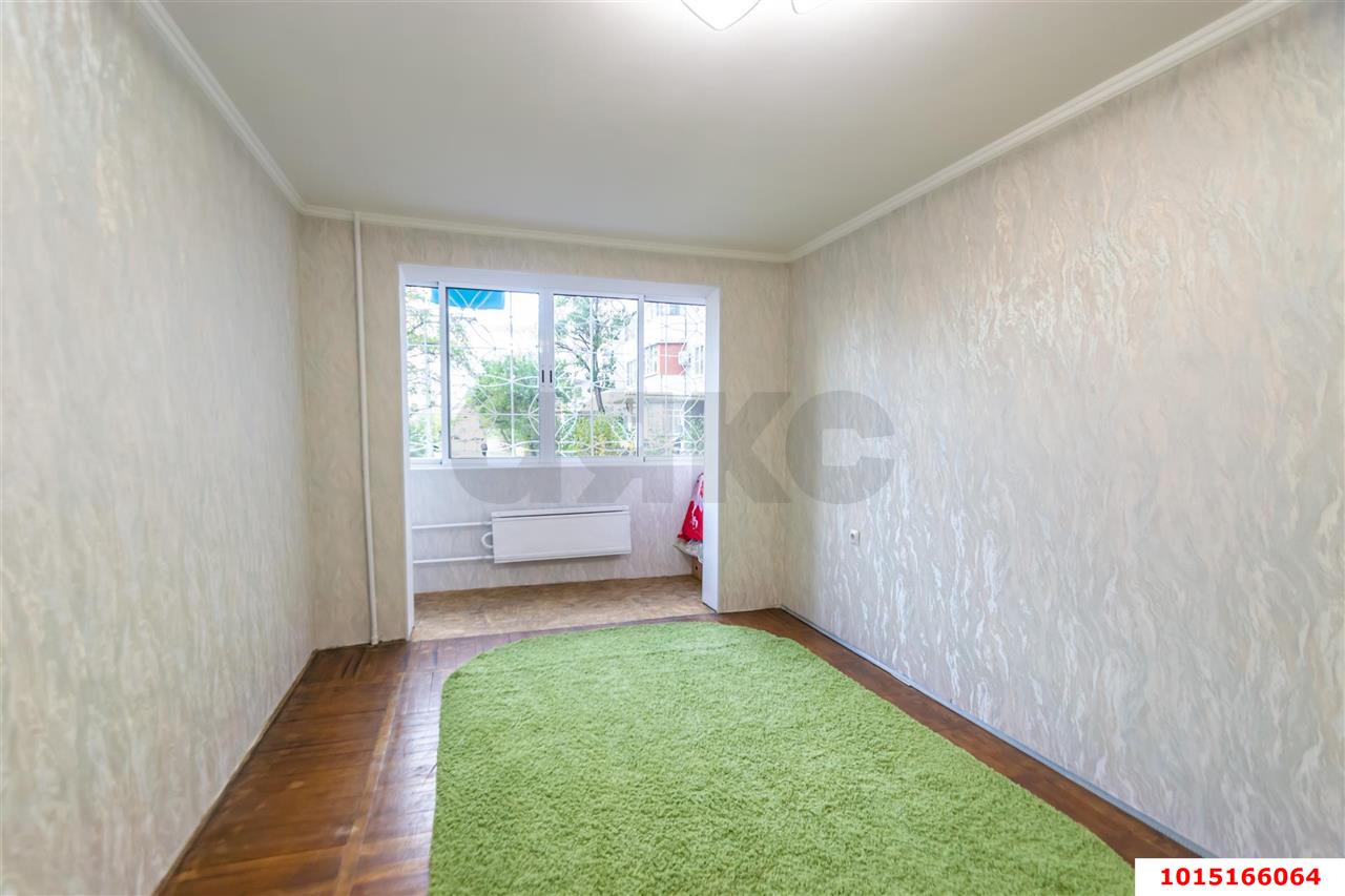 Фото №1: 1-комнатная квартира 32 м² - Краснодар, Юбилейный, ул. 70-летия Октября, 8