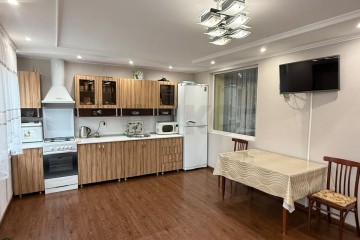 Фото №2: 3-комнатная квартира 110 м² - Новосергиевская, ул. Садовая, 41