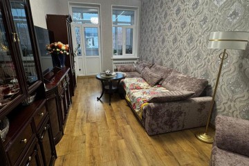 Фото №5: 3-комнатная квартира 82 м² - Феодосия, ул. Назукина, 1