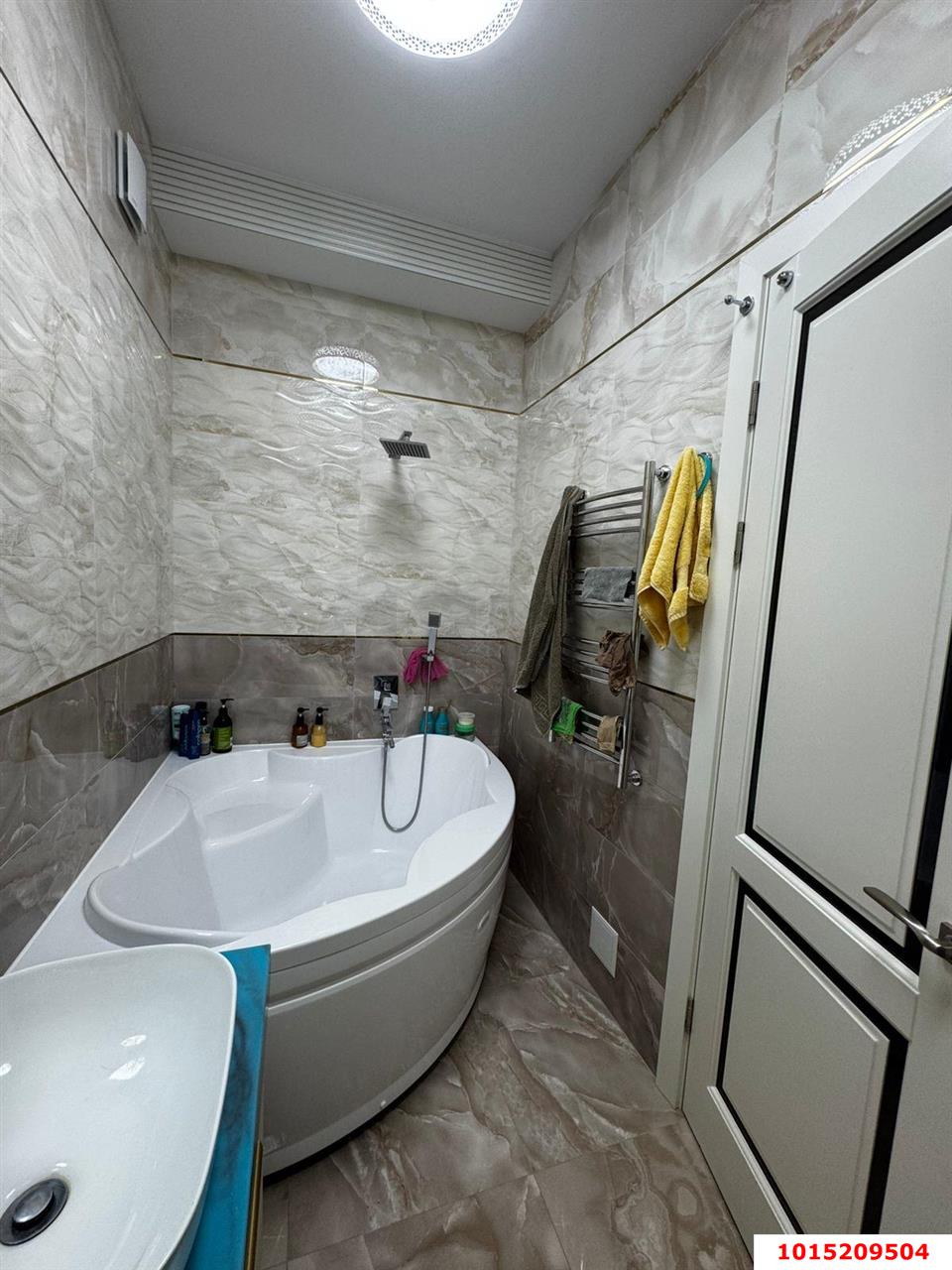 Фото №12: 3-комнатная квартира 82 м² - Феодосия, ул. Назукина, 1