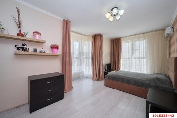 Фото №2: 1-комнатная квартира 45 м² - Краснодар, мкр. Центральный, ул. Красная, 176