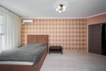 Фото №5: 1-комнатная квартира 45 м² - Краснодар, мкр. Центральный, ул. Красная, 176