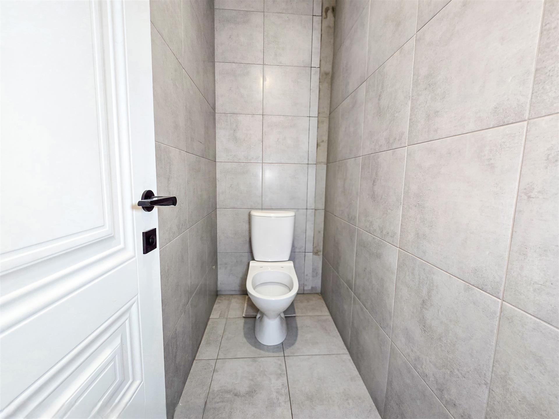 Фото №10: 2-комнатная квартира 69 м² - Краснодар, жилой комплекс Рассвет, Карасунский внутригородской округ, мкр. Гидростроителей, ул. Гидростроителей, 67