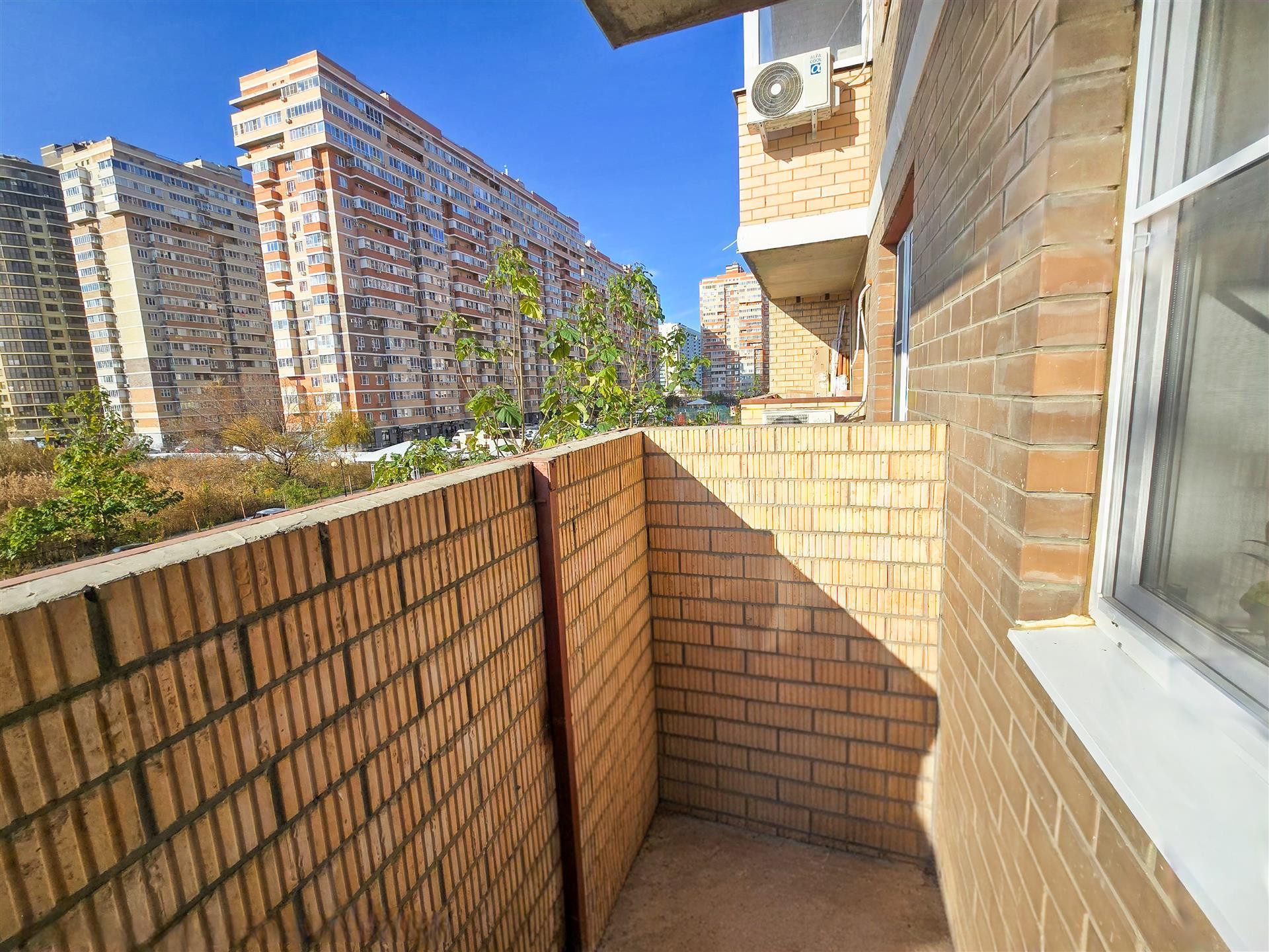 Фото №13: 2-комнатная квартира 69 м² - Краснодар, жилой комплекс Рассвет, Карасунский внутригородской округ, мкр. Гидростроителей, ул. Гидростроителей, 67