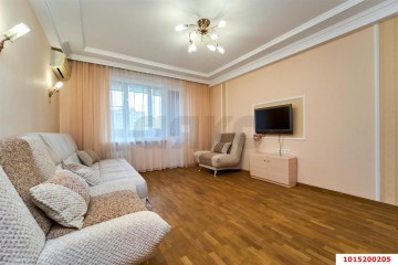 Фото №1: 1-комнатная квартира 35 м² - Краснодар, мкр. Юбилейный, пр-кт Чекистов, 31