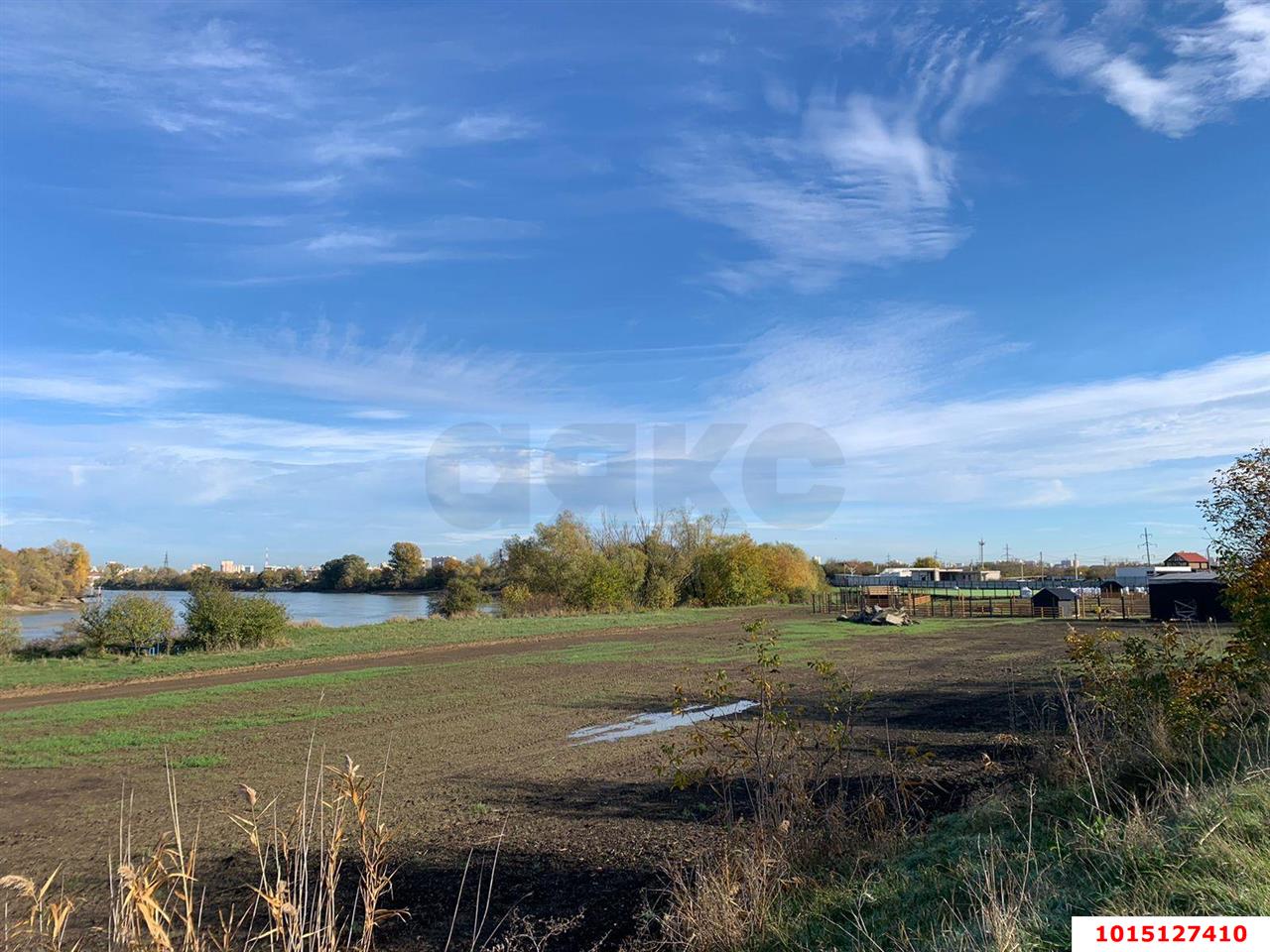 Фото №11: Дом 60 м² + 5.22 сот. - Яблоновский, коттеджный  Солнечный Берег, ул. 1-я Кубанская