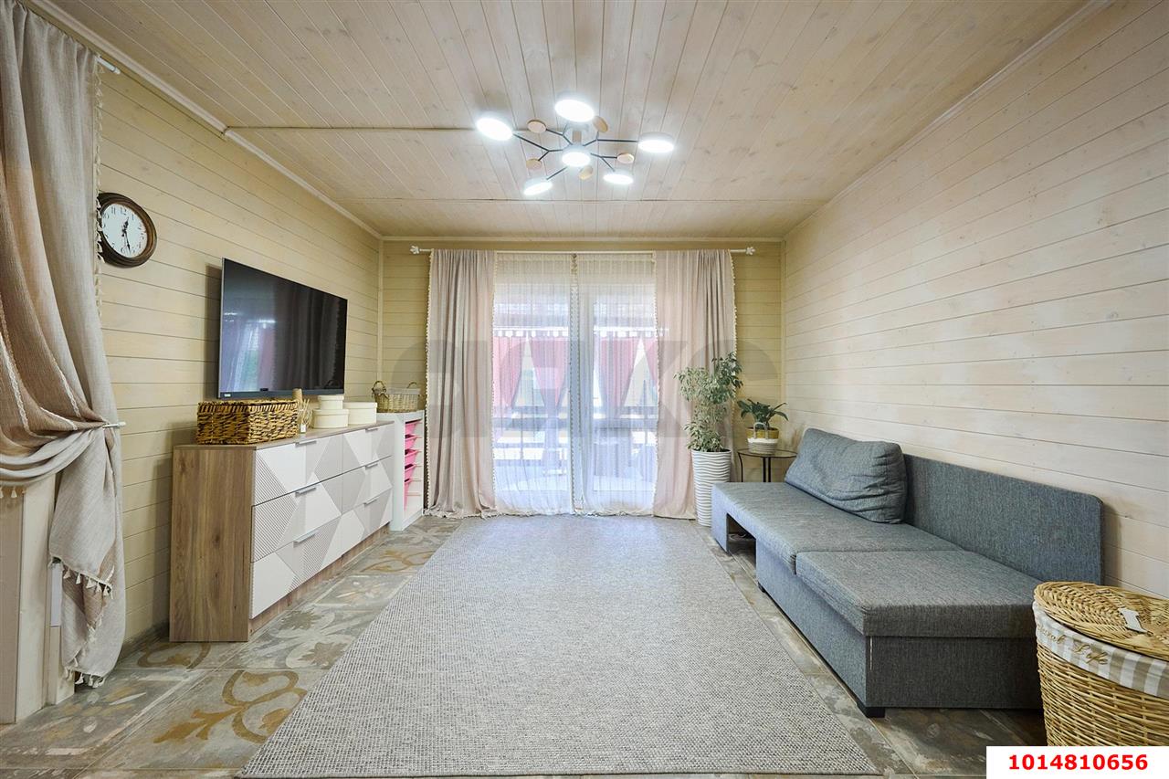 Фото №7: Дом 56 м² + 3.8 сот. - Краснодар, Западный внутригородской округ, мкр. Фестивальный, ул. Воровского, 104