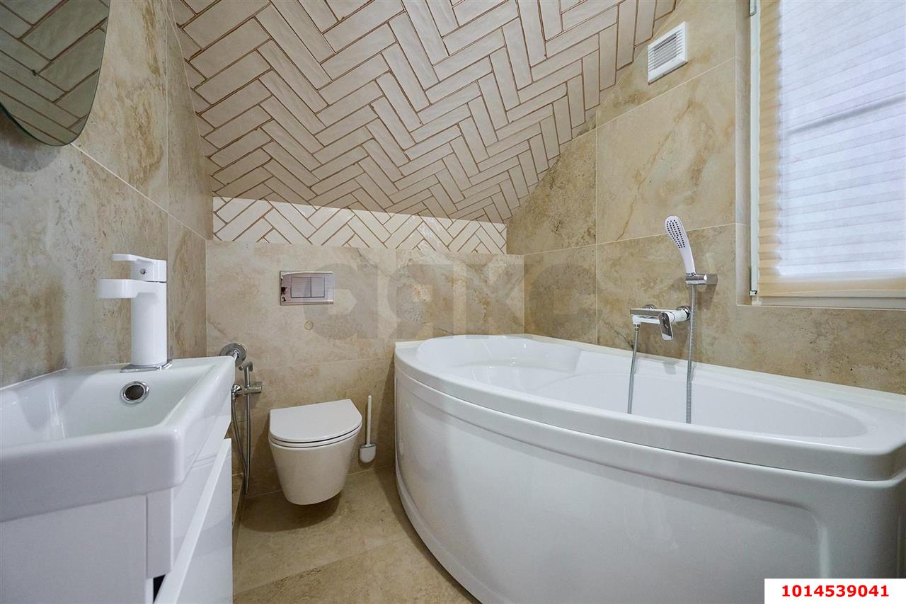 Фото №10: Дом 124 м² + 3.81 сот. - Краснодар, Фестивальный, ул. Воровского, 104