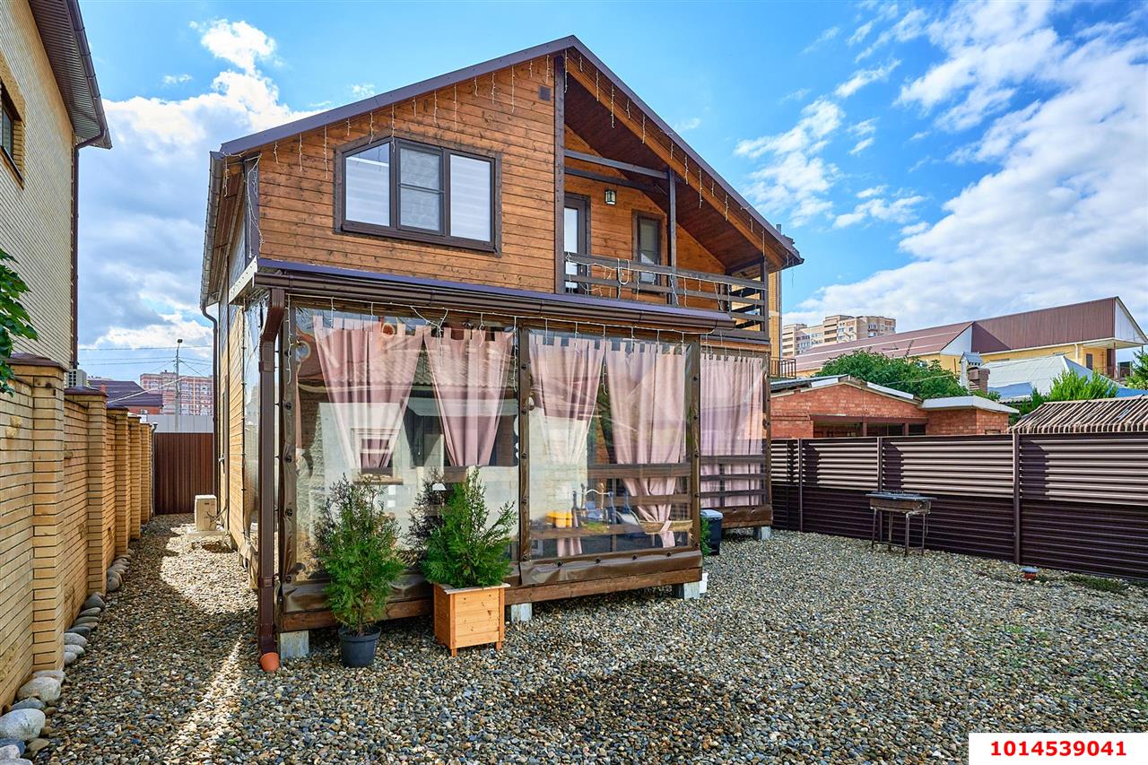 Фото №1: Дом 124 м² + 3.81 сот. - Краснодар, Фестивальный, ул. Воровского, 104