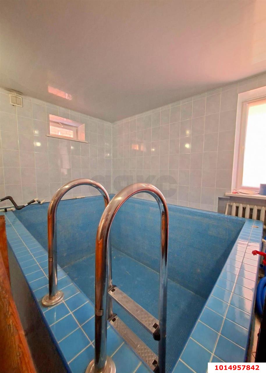 Фото №11: Дом 628 м² + 8.14 сот. - Геленджик, ул. Герцена, 14