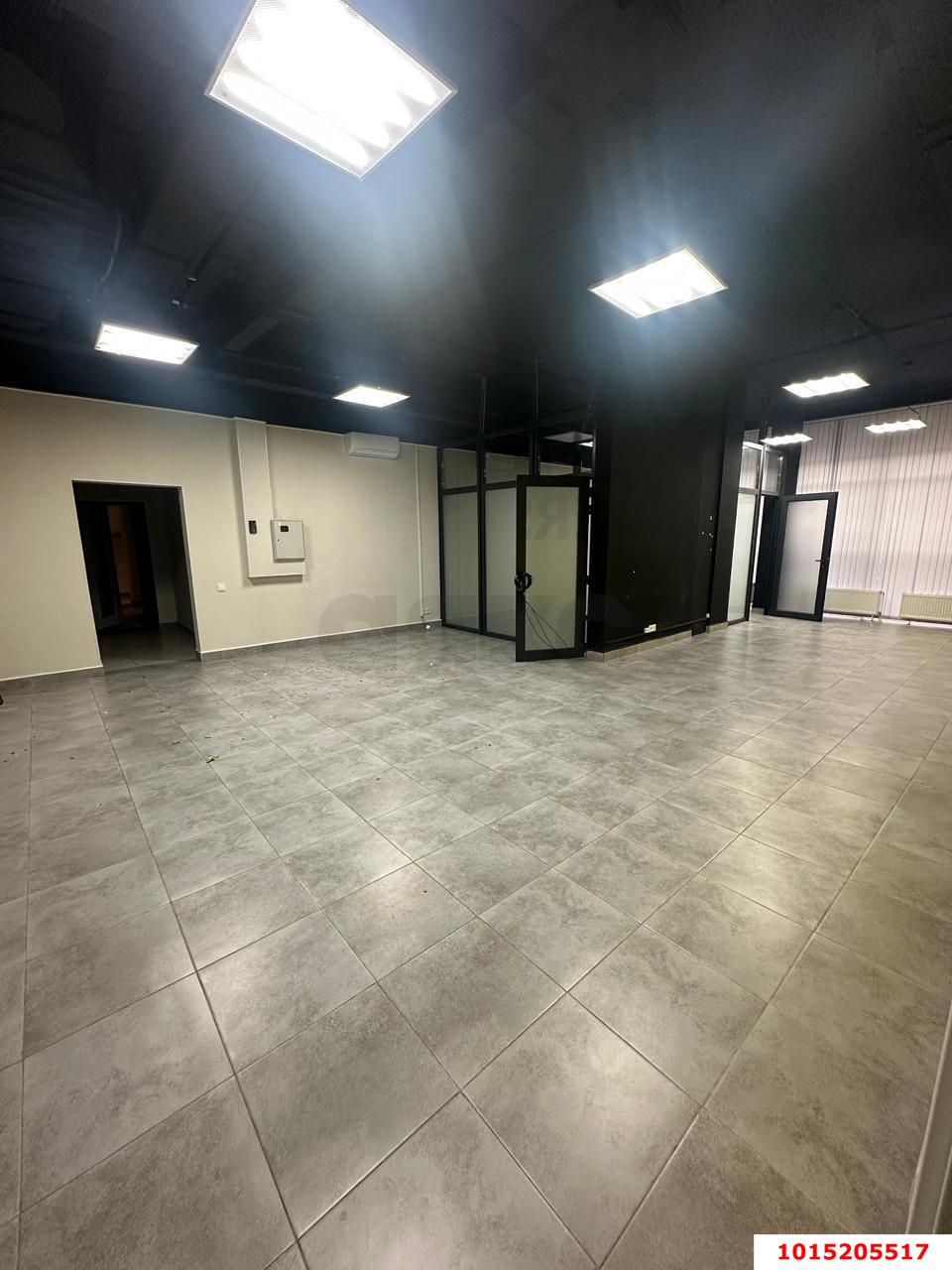 Фото №10: Коммерция 90 м² - Краснодар, ЖК Краснодар Сити, Западный внутригородской округ, Фестивальный, мкр. жилой комплекс Краснодар Сити, ул. Шоссе Нефтяников, 18к4