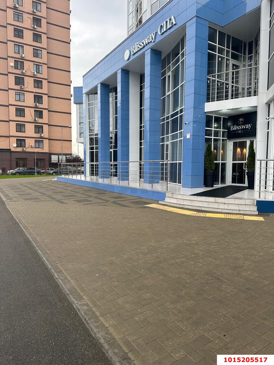 Фото №3: Торговое помещение 91 м² - Краснодар, жилой комплекс Краснодар Сити, ул. Шоссе Нефтяников, 18к4