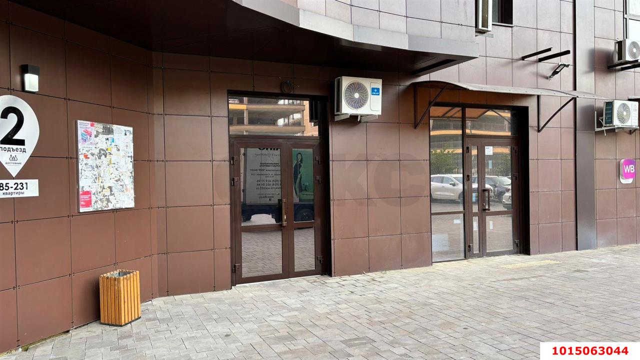Фото №8: Торговое помещение 88 м² - Краснодар, Достояние, ул. Григория Булгакова, 13