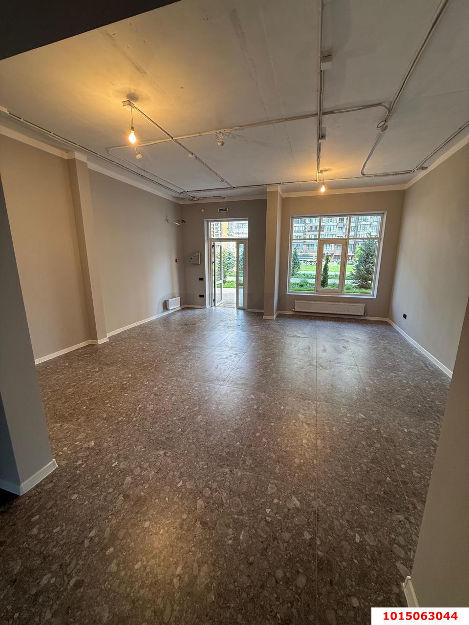 Фото №6: Торговое помещение 88 м² - Краснодар, Достояние, ул. Григория Булгакова, 13