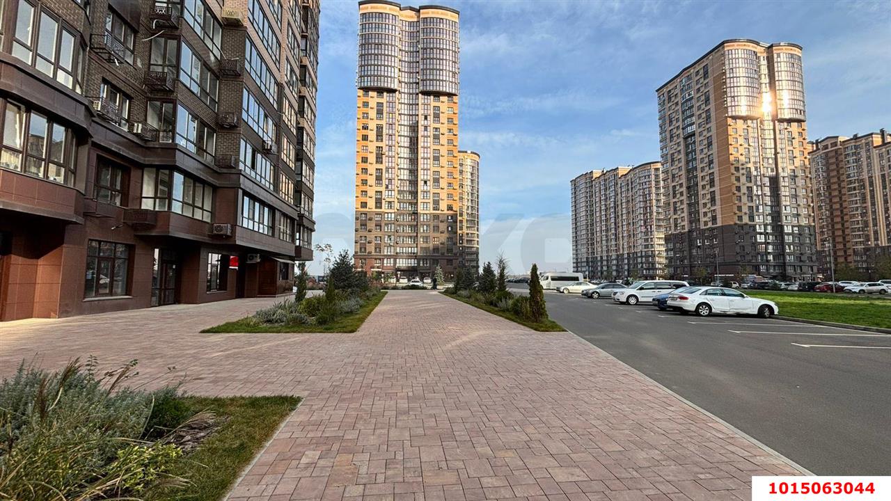 Фото №3: Коммерция 87 м² - Краснодар, Прикубанский внутригородской округ, мкр. Достояние, ул. Григория Булгакова, 13