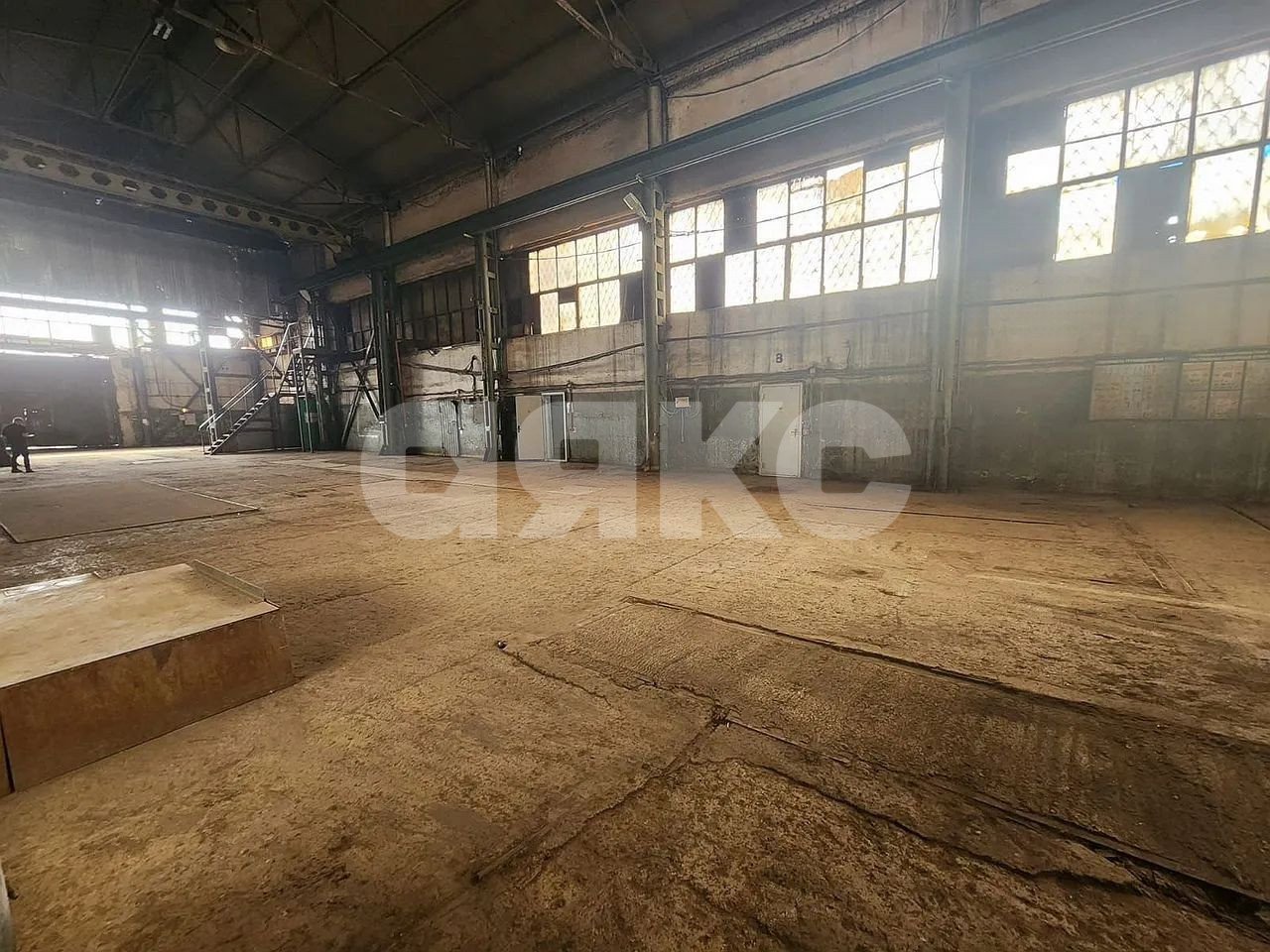 Фото №1: Коммерция 441 м² - Ростов-на-Дону, Западный, ул. Пескова, 1