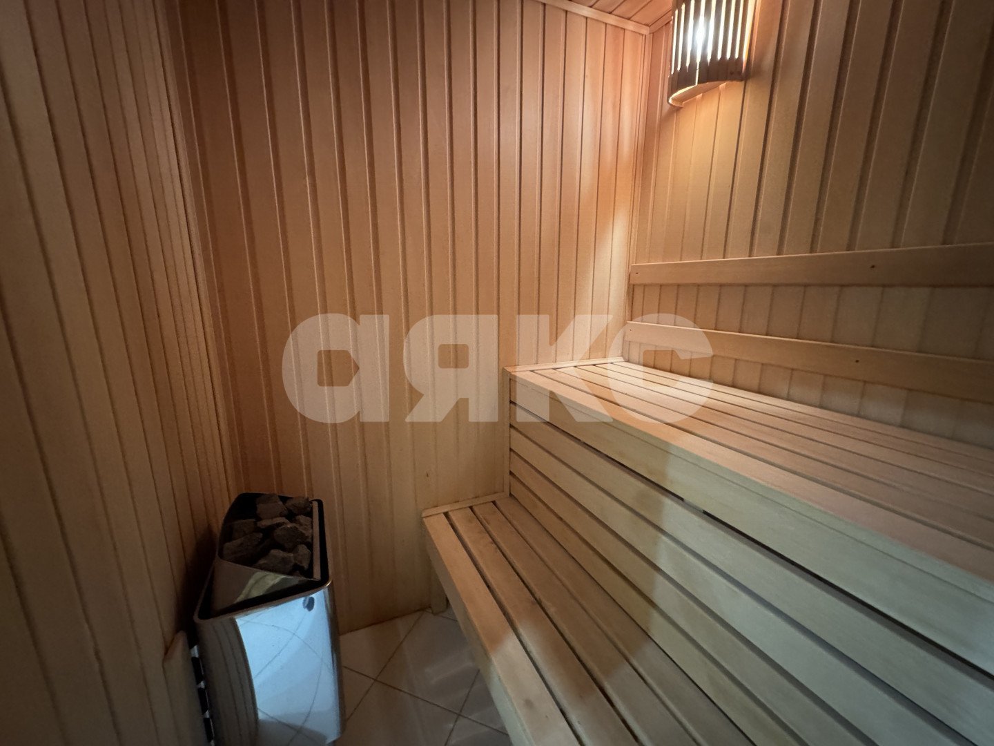 Фото №24: 4-комнатная квартира 196 м² - Нижнекамск, 35А, пр-кт Химиков, 7