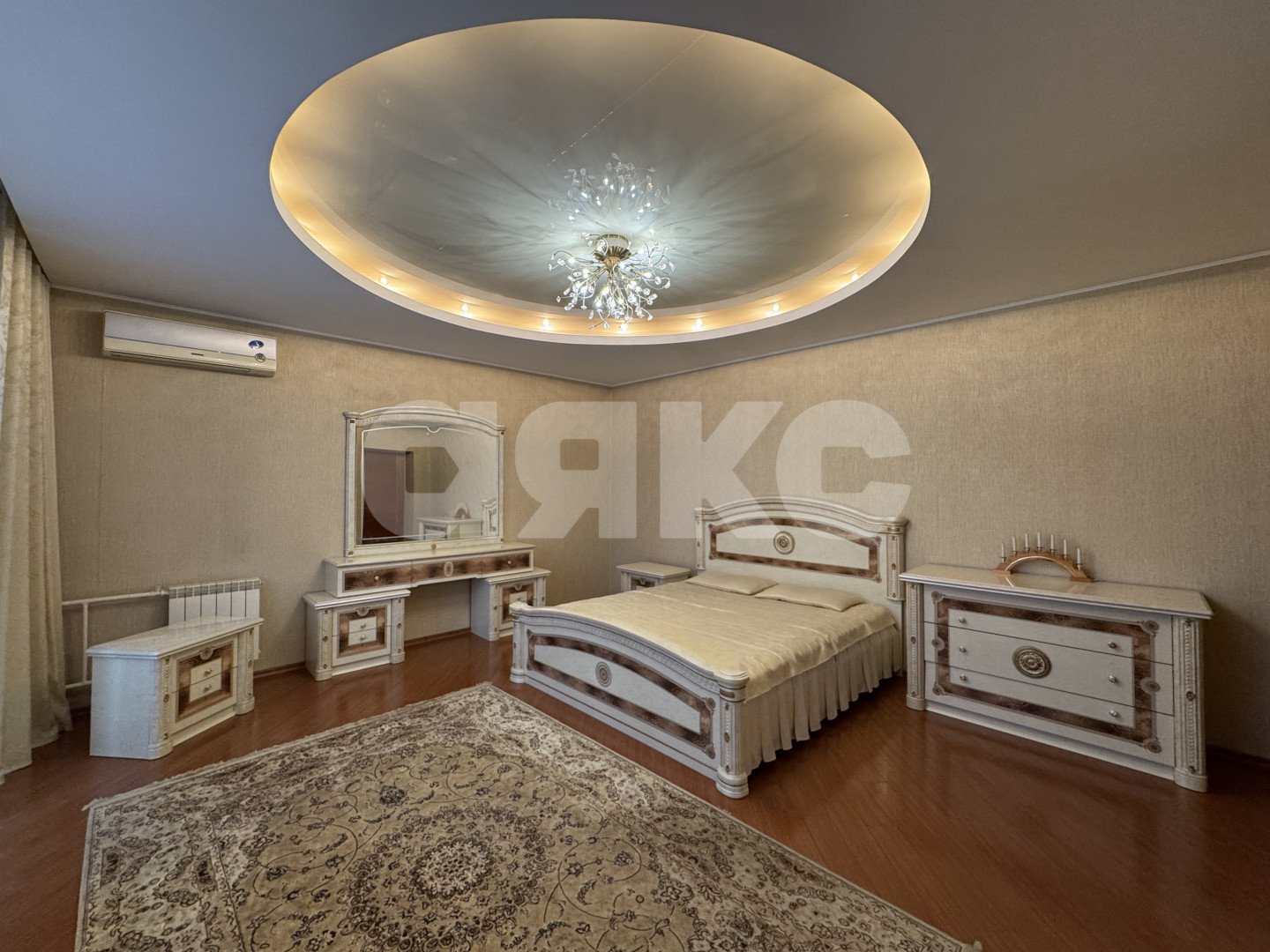 Фото №13: 4-комнатная квартира 196 м² - Нижнекамск, 35А, пр-кт Химиков, 7