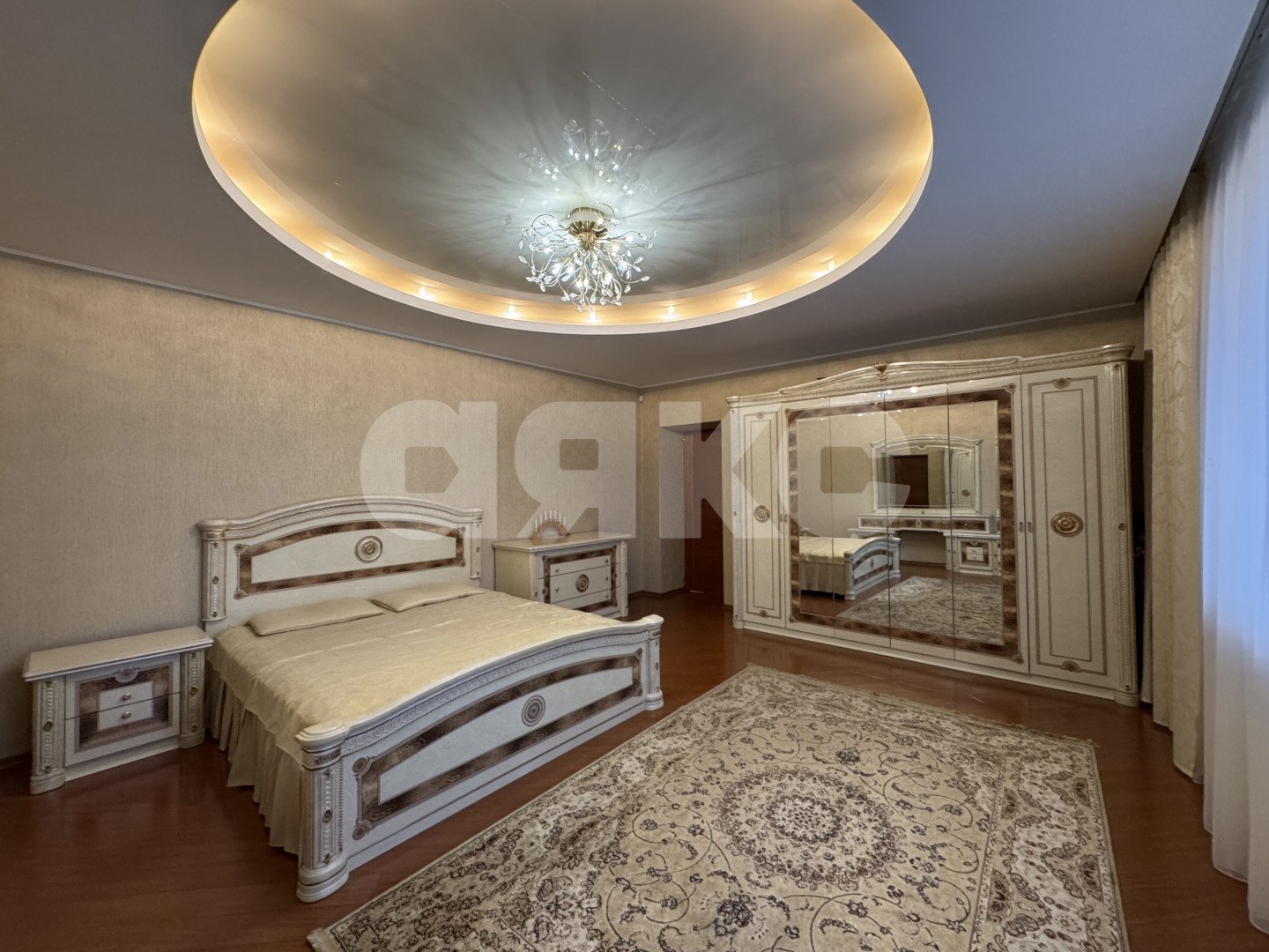 Фото №11: 4-комнатная квартира 196 м² - Нижнекамск, 35А, пр-кт Химиков, 7