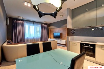 Фото №1: 2-комнатная квартира 73 м² - Краснодар, мкр. Западный внутригородской округ, ул. имени Дзержинского, 93к6