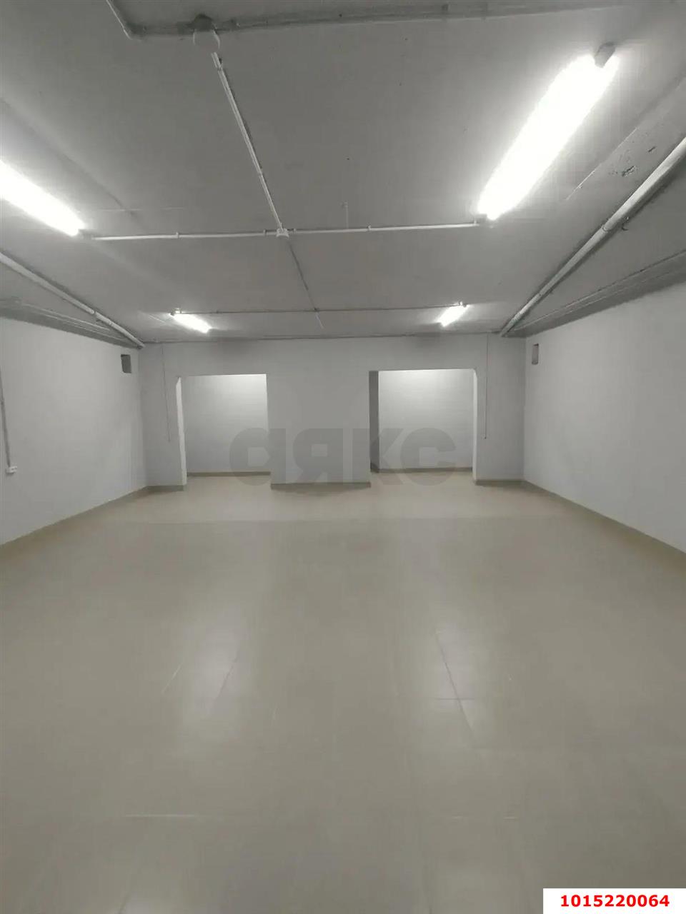 Фото №1: Коммерция 56 м² - Краснодар, Центральный внутригородской округ, Покровка, мкр. Центральный, ул. Дмитриевская Дамба, 10