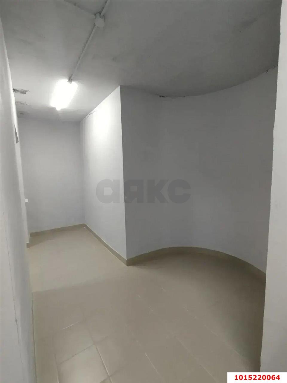 Фото №3: Коммерция 56 м² - Краснодар, Центральный внутригородской округ, Покровка, мкр. Центральный, ул. Дмитриевская Дамба, 10