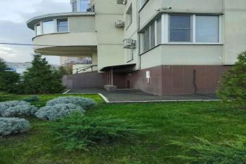 Фото №4: Коммерция 67 м² - Краснодар, мкр. Центральный, ул. Дмитриевская Дамба, 10