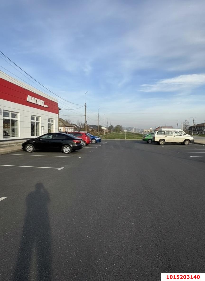 Фото №3: Коммерция 509 м² - Анастасиевская, ул. Красная, 30