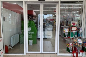 Фото №5: Торговое помещение 510 м² - Анастасиевская, ул. Красная, 30