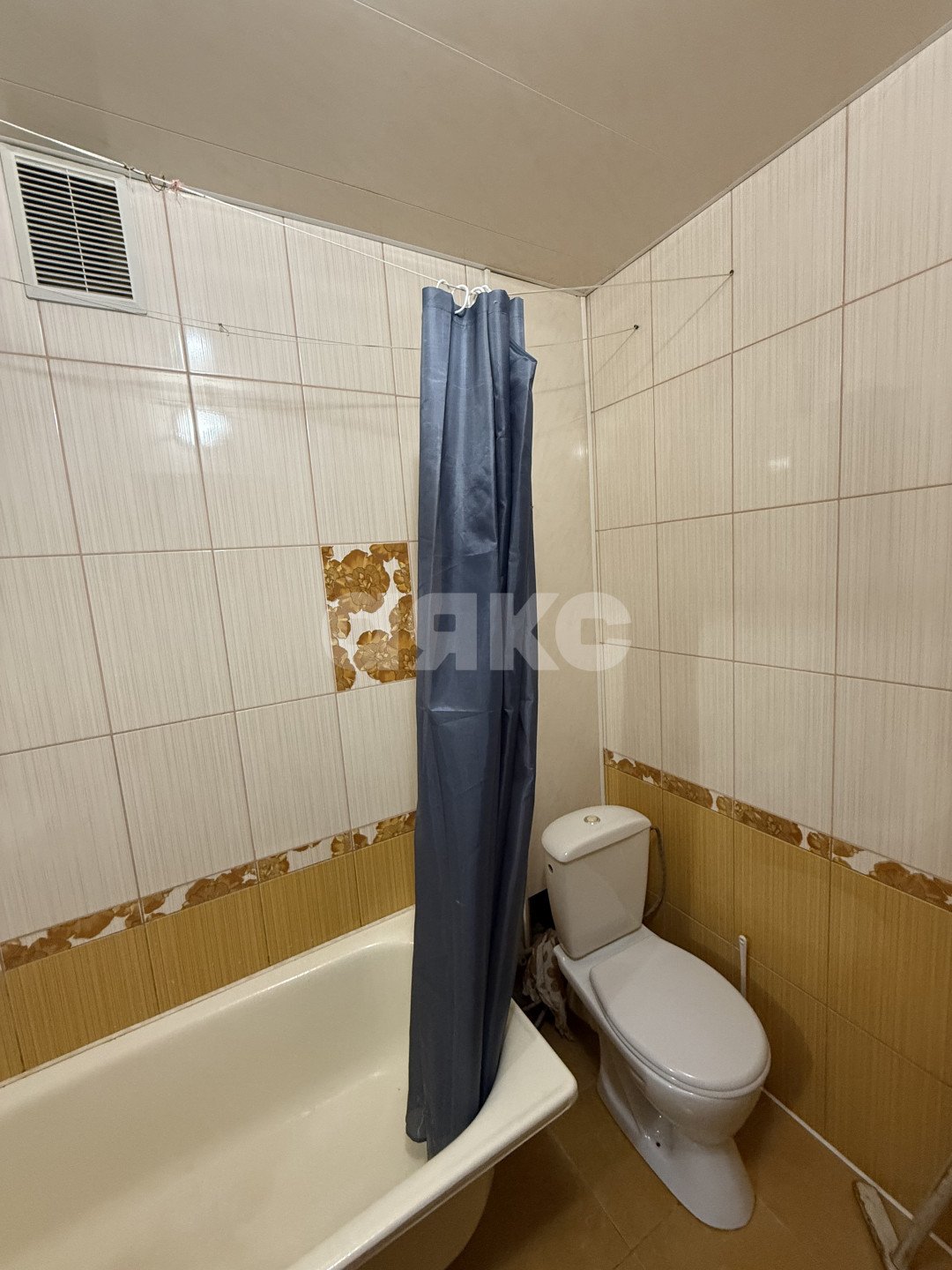 Фото №9: 1-комнатная квартира 35 м² - Майкоп, Центр, ул. Краснооктябрьская, 28