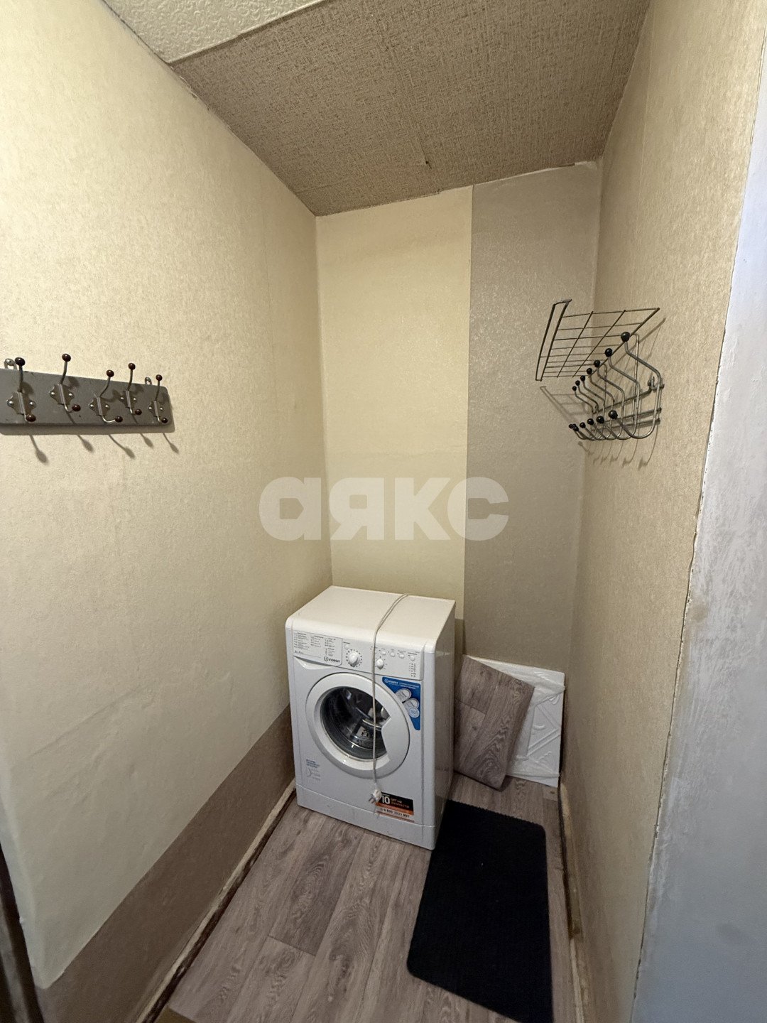 Фото №7: 1-комнатная квартира 35 м² - Майкоп, Центр, ул. Краснооктябрьская, 28