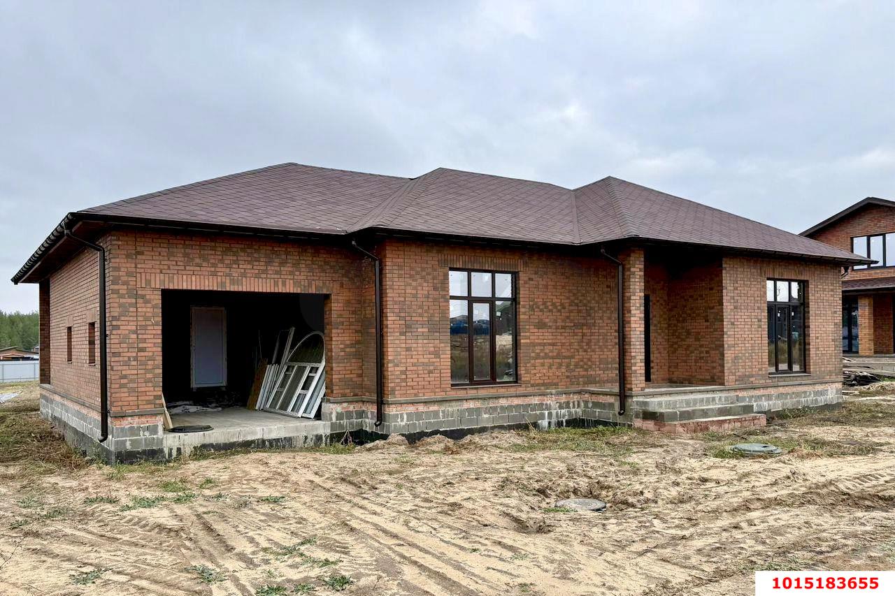 Фото №3: Дом 180 м² + 5 сот. - Краснодар, Плодородный-2, ул. Александровская, 1/1