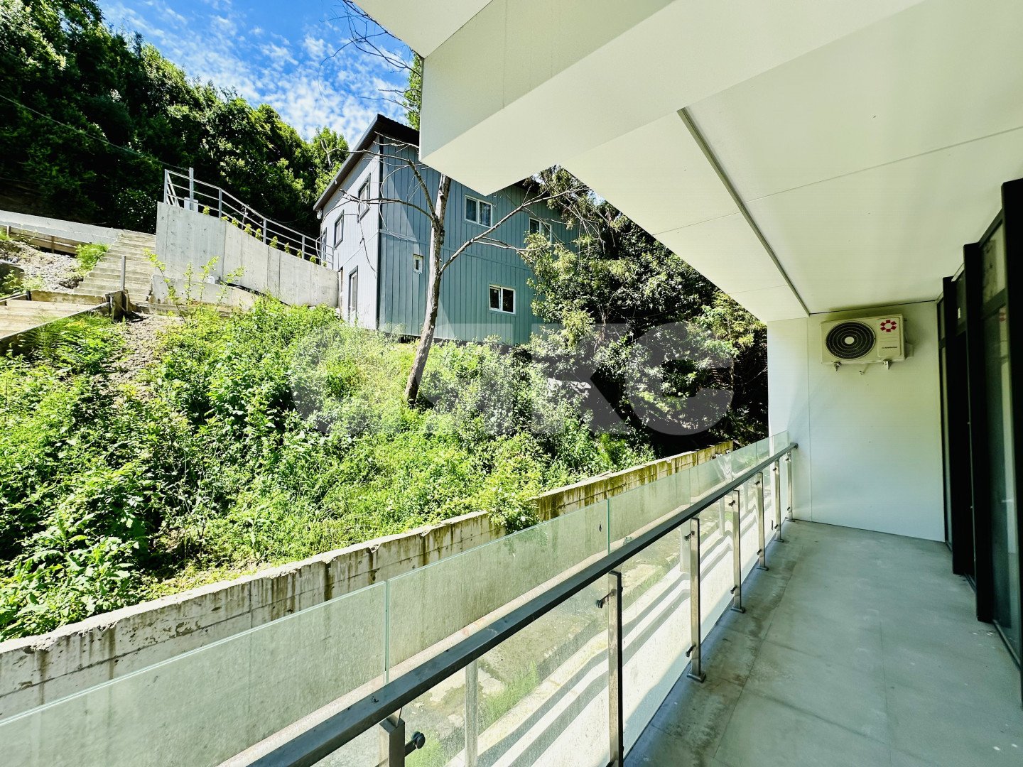 Фото №8: Апартаменты 57 м² - Сочи, Светлана, ул. Яна Фабрициуса, 33